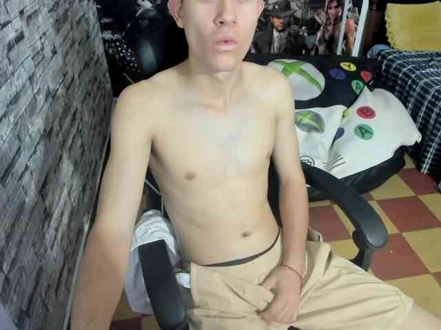 jay-orange jay-orange