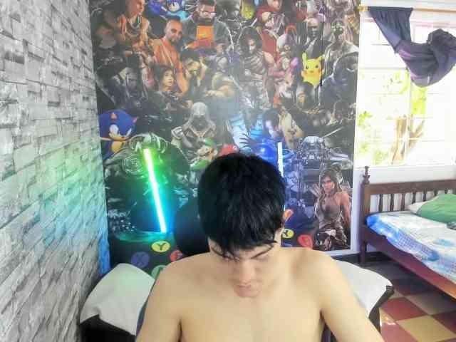 jay-orange Live Webcam on BongaCams