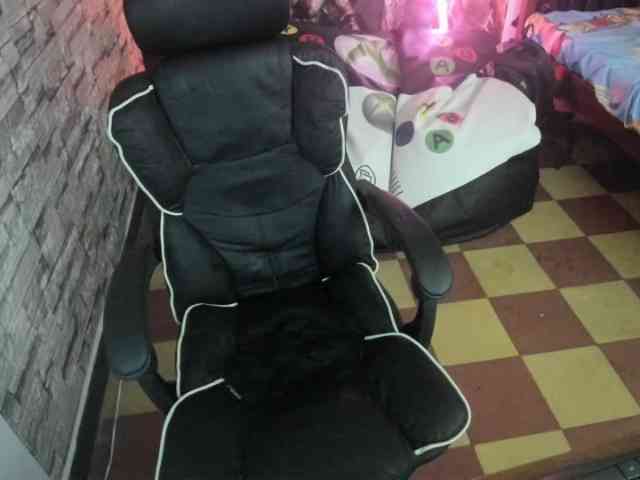 jay-orange jay-orange