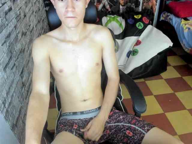 jay-orange jay-orange