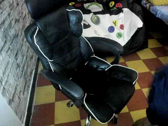 jay-orange jay-orange