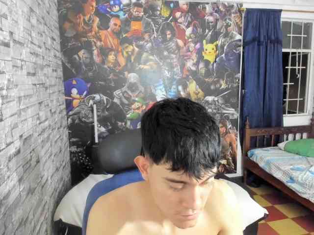 jay-orange Live Webcam on BongaCams