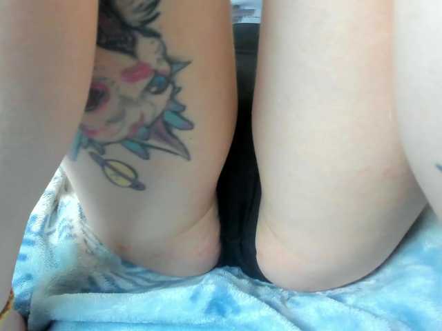 Lumilune's BongaCams show and profile