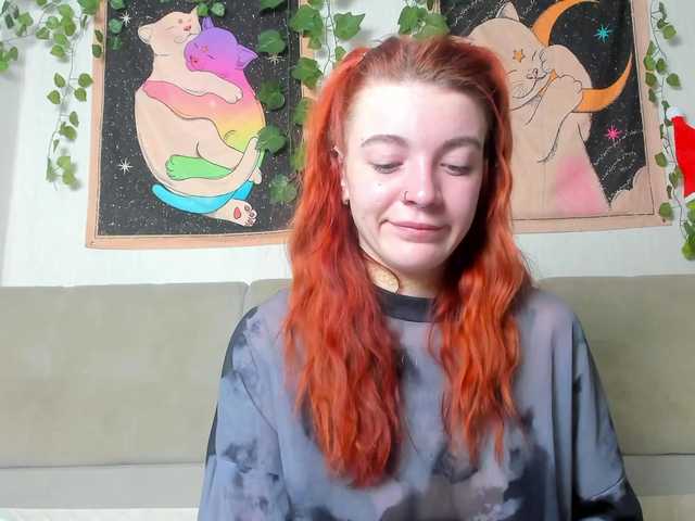 Lumilune's BongaCams show and profile