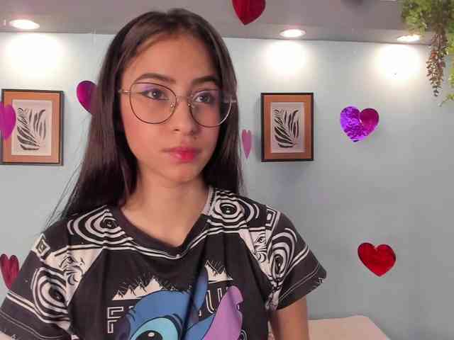 alanamartinez alanamartinez