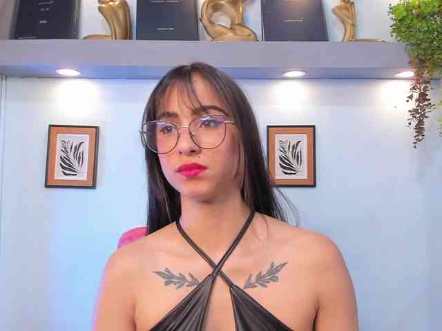 alanamartinez webcam