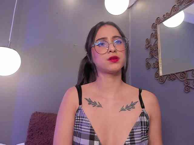 alanamartinez alanamartinez