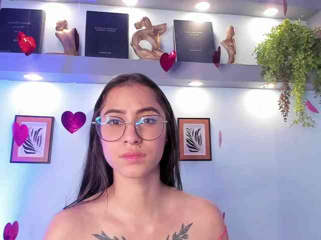 alanamartinez webcam