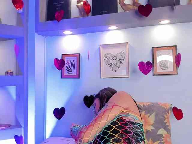 alanamartinez alanamartinez