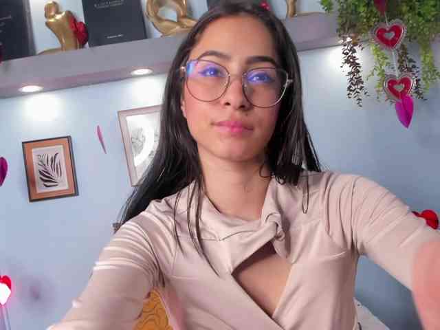 alanamartinez webcam