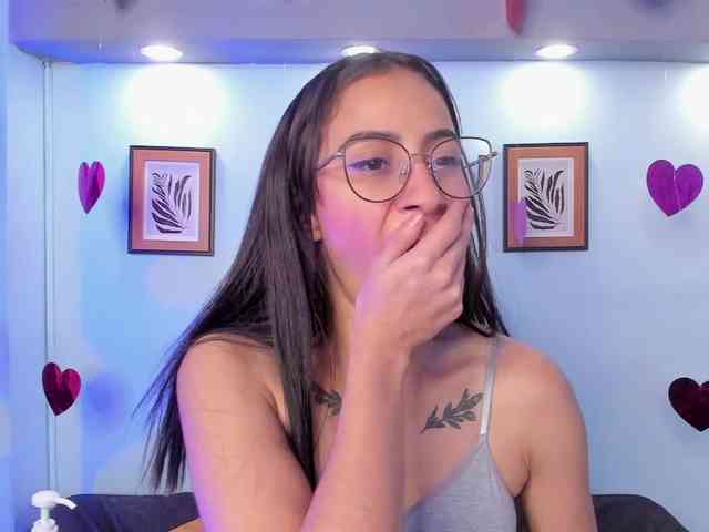 alanamartinez webcam