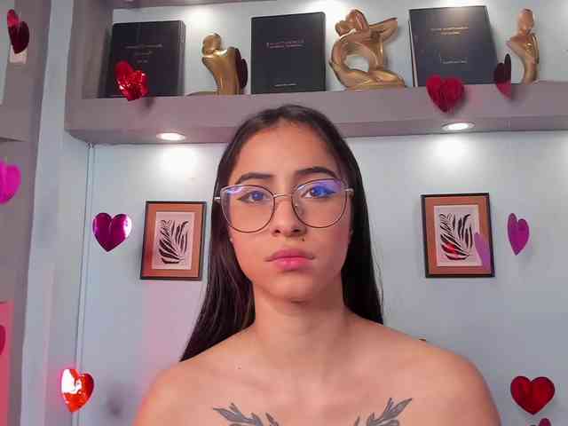 alanamartinez alanamartinez