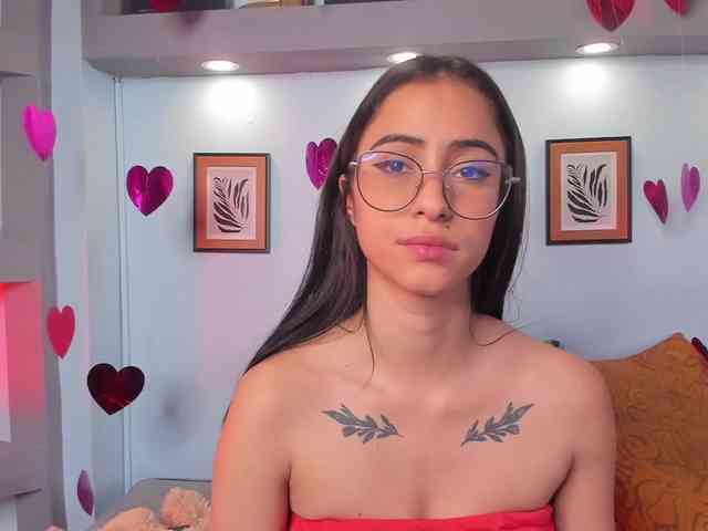 alanamartinez webcam