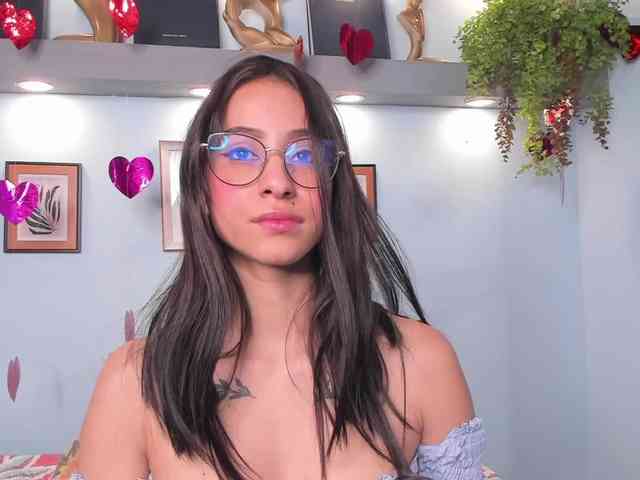 alanamartinez webcam