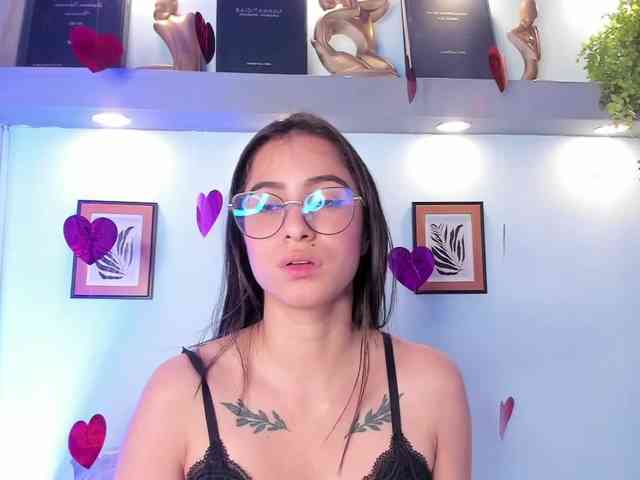 alanamartinez alanamartinez