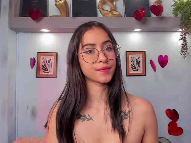 alanamartinez webcam