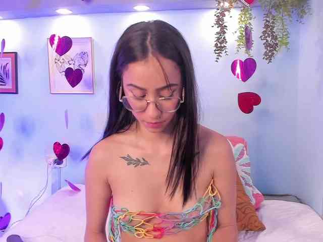 alanamartinez webcam