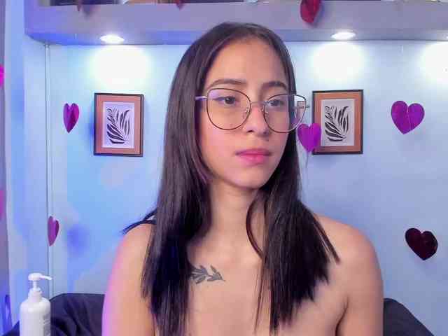 alanamartinez webcam