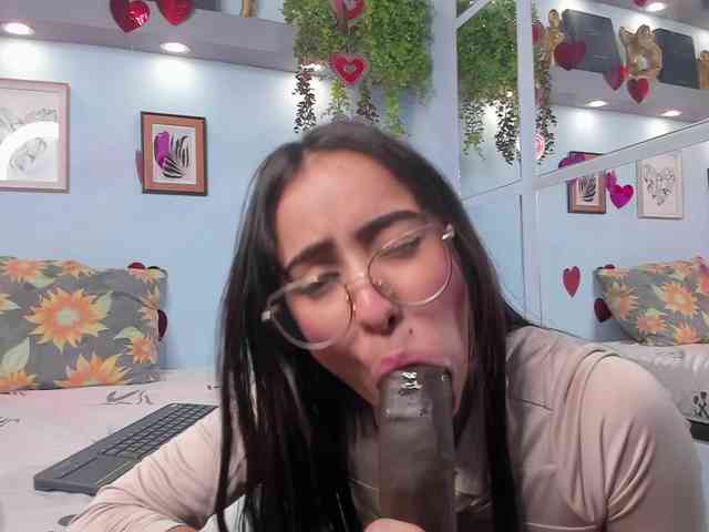 alanamartinez webcam