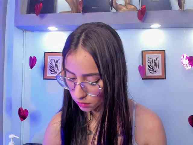 alanamartinez webcam