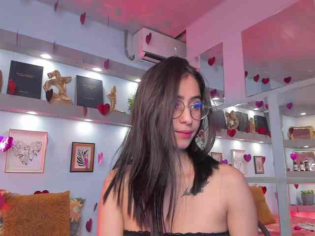 alanamartinez alanamartinez