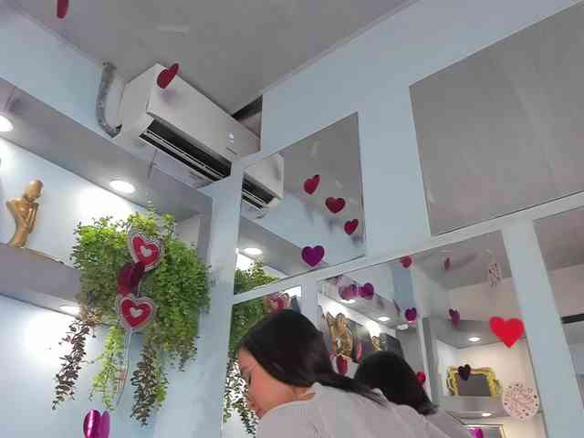 alanamartinez webcam