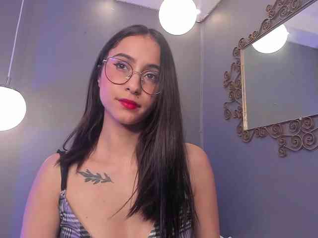 alanamartinez webcam