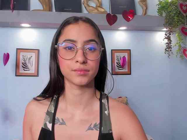 alanamartinez webcam