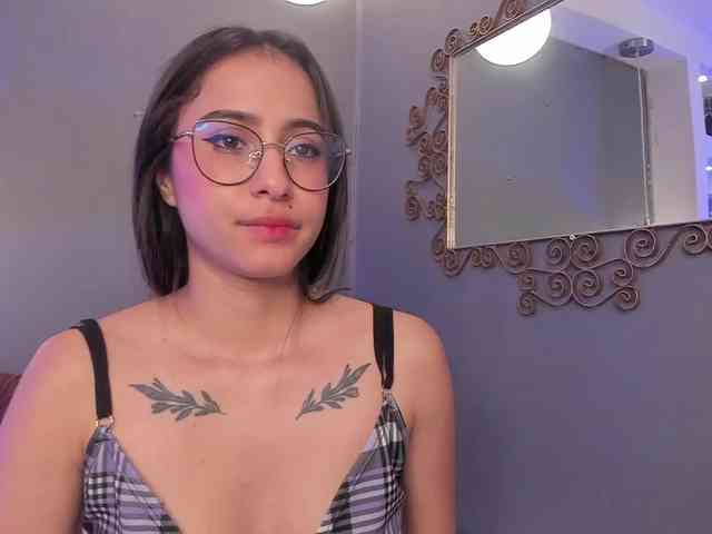 alanamartinez webcam