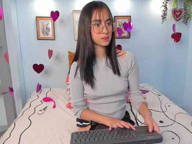 alanamartinez webcam