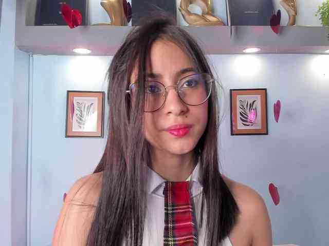 alanamartinez webcam