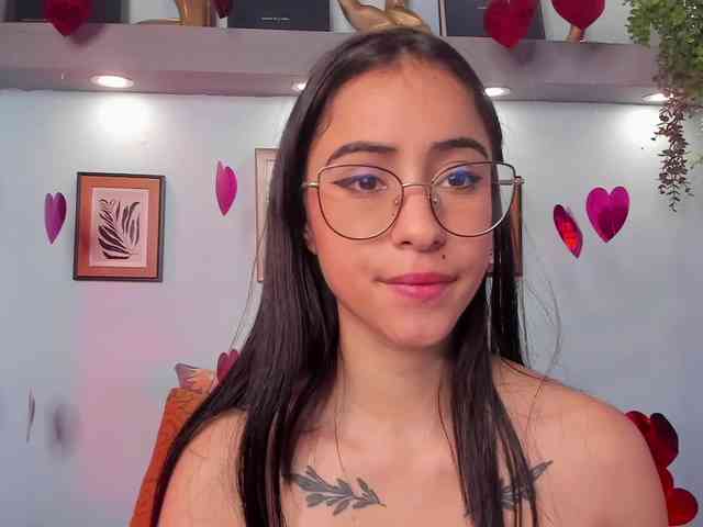 alanamartinez webcam