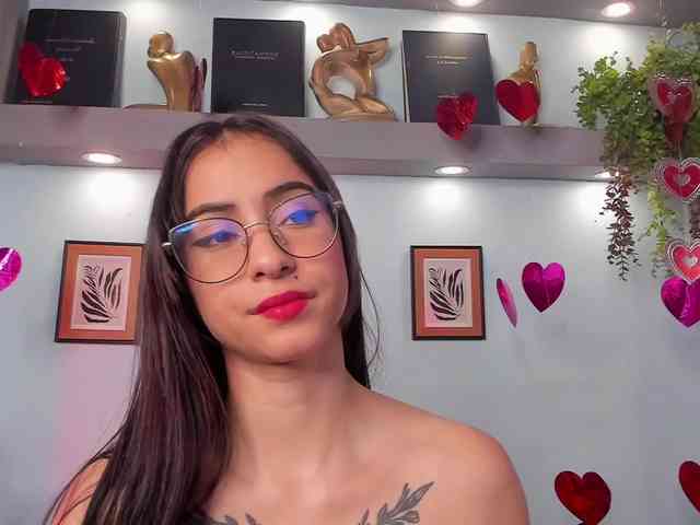 alanamartinez alanamartinez