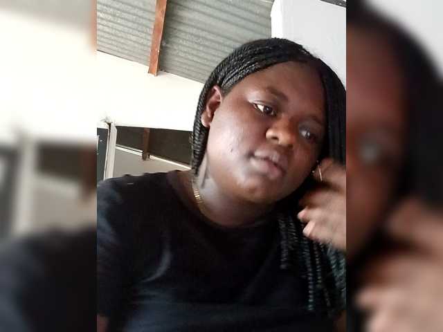 Profile and Statistics for ZOEE1 on BongaCams