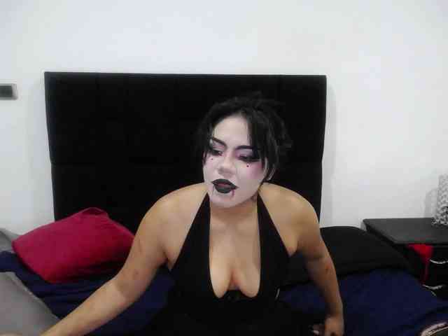 Charlotte-Lia Charlotte-Lia