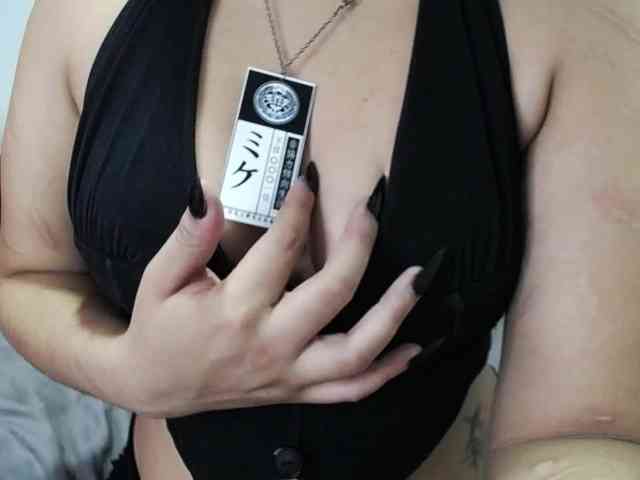 Charlotte-Lia Charlotte-Lia