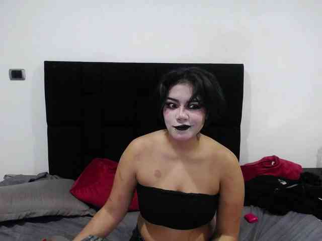 Charlotte-Lia Charlotte-Lia