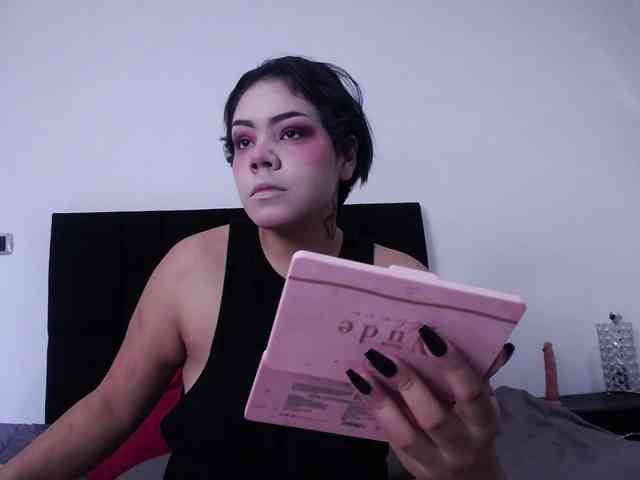 Charlotte-Lia Charlotte-Lia