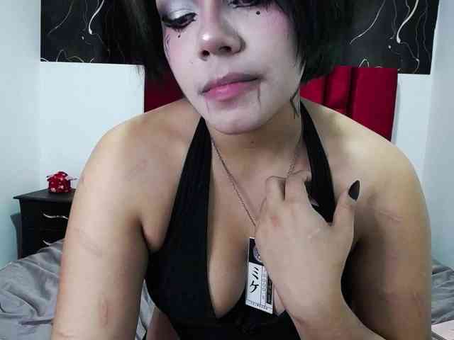 Charlotte-Lia webcam