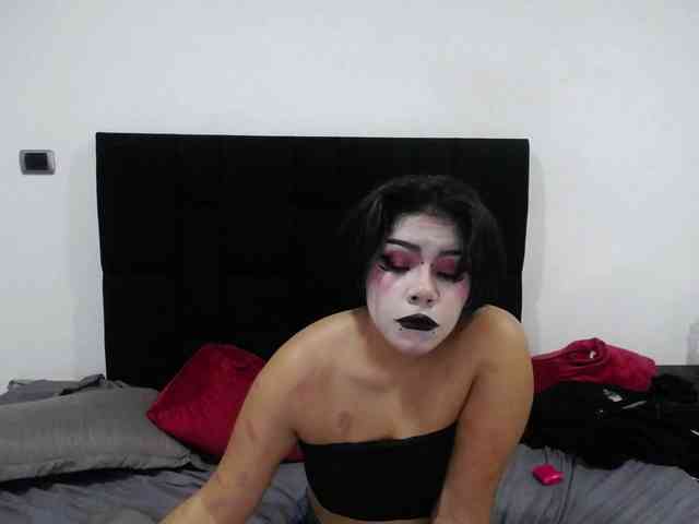 Charlotte-Lia Charlotte-Lia