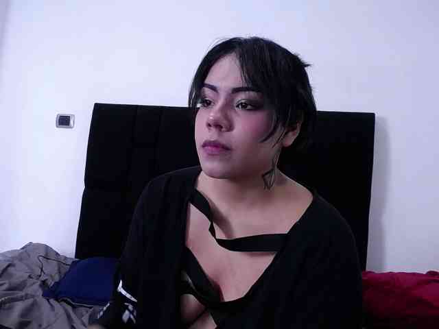 Charlotte-Lia Charlotte-Lia