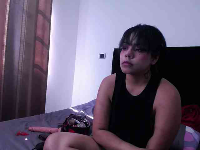 Charlotte-Lia Live Webcam on BongaCams