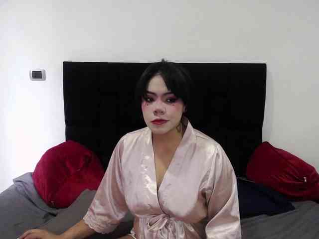 Charlotte-Lia Charlotte-Lia