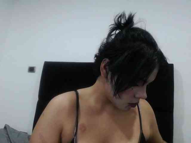 Charlotte-Lia Charlotte-Lia