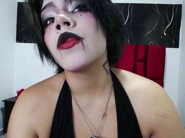 Charlotte-Lia webcam