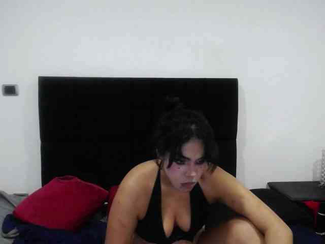 Charlotte-Lia Charlotte-Lia