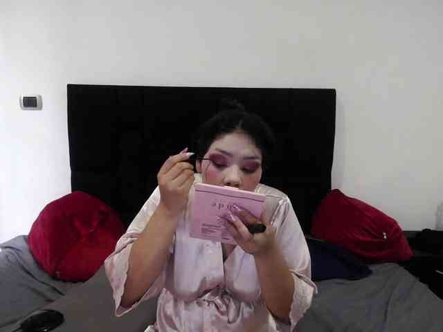 Charlotte-Lia Charlotte-Lia