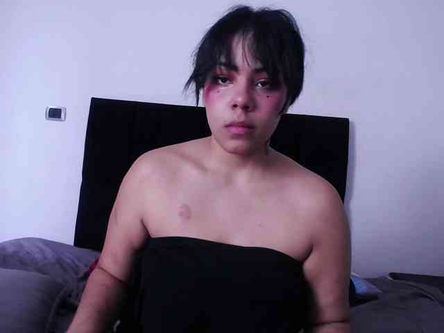 Charlotte-Lia Charlotte-Lia