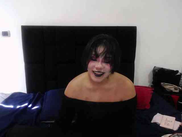 Charlotte-Lia Charlotte-Lia