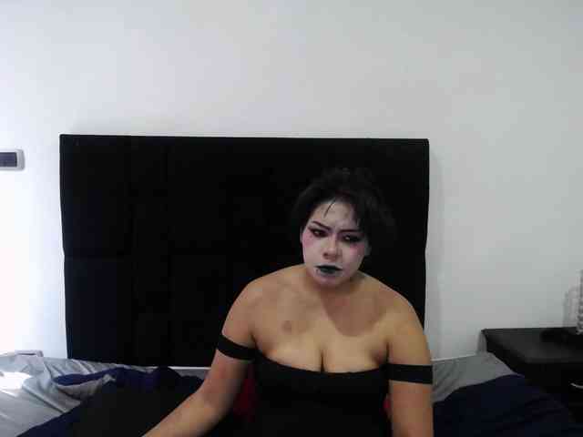 Charlotte-Lia Charlotte-Lia